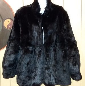Gorgeous elegant vintage black rabbit fur